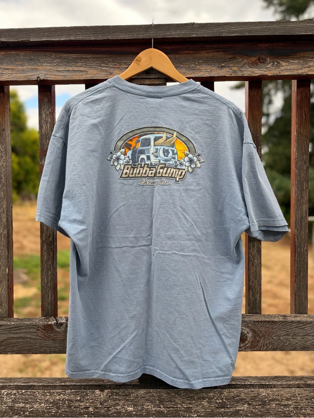Vintage 2004 Bubba Gump Light Blue Y2K Short-Sleeve Graphic Tee Mens Size 2XL